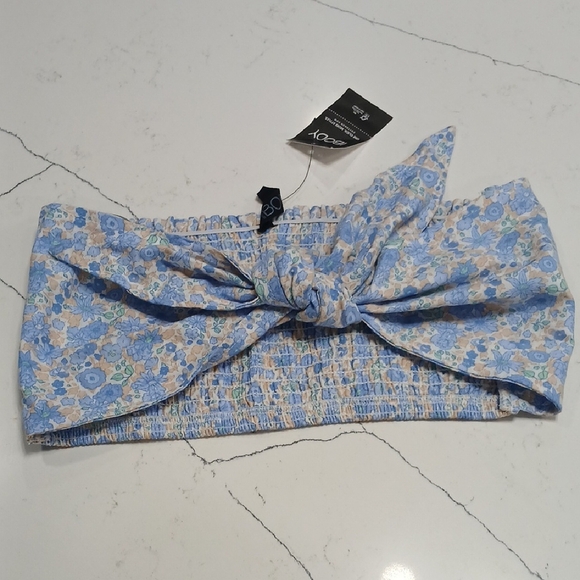 ZAFUL Green, Blue, and Floral Women's Tops Set - Picture 6 of 14